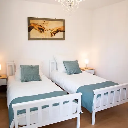 Apartment G Komfortable Unterkunft Fuer Monteure, Mit Terrasse