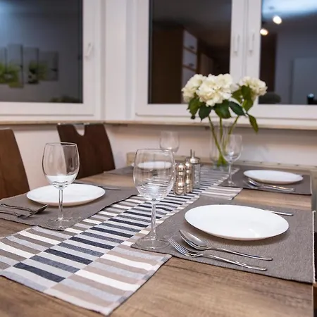 G Komfortable Unterkunft Fuer Monteure, Mit Terrasse Lägenhet Alzenau in Unterfranken